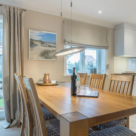 Holiday home Fewo Wunghues